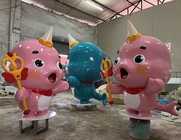 江門小學學校卡通玻璃鋼雕塑